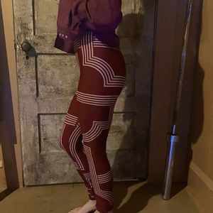 H & M leggings • small • reddish maroon color •